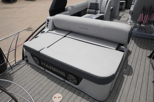 Harris Solstice 230 image