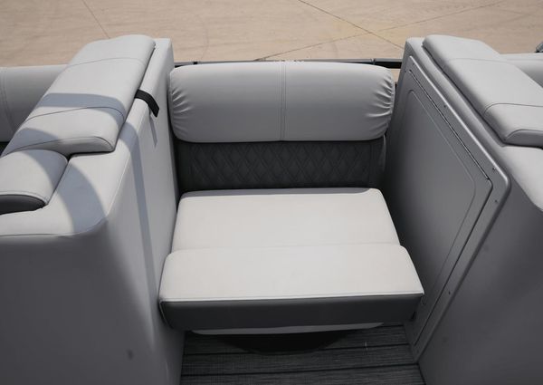 Harris 230 Solstice image