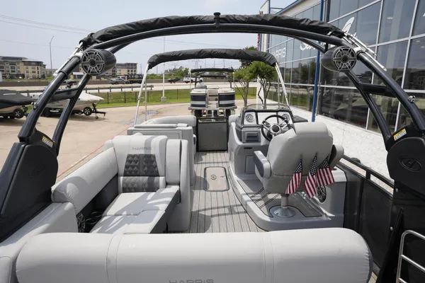 Harris Solstice 230 image