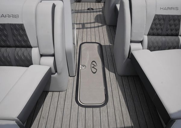 Harris 230 Solstice image