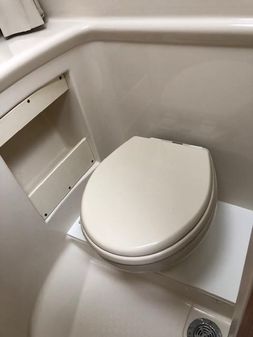 Bayliner 4087 Aft Cabin Motoryacht image