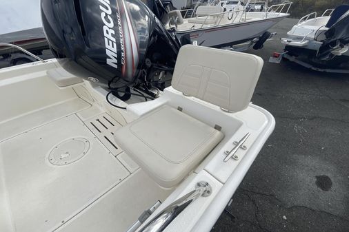 Boston Whaler 170 Montauk image