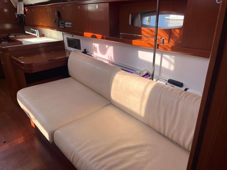 Beneteau 40 image