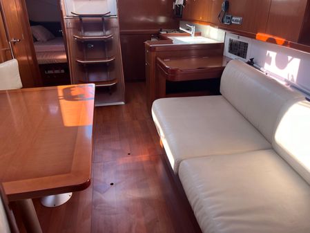 Beneteau 40 image