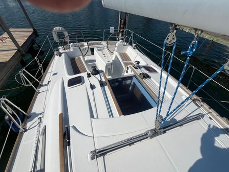 Beneteau 40 image