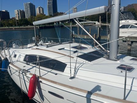 Beneteau 40 image