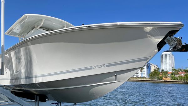 Jupiter 34 HFS