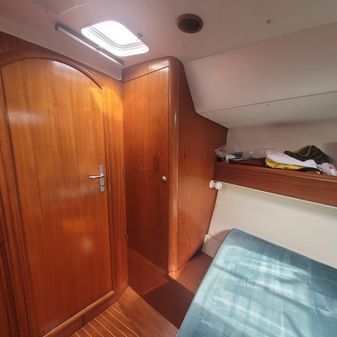 Jeanneau Sun Odyssey 37.1 image