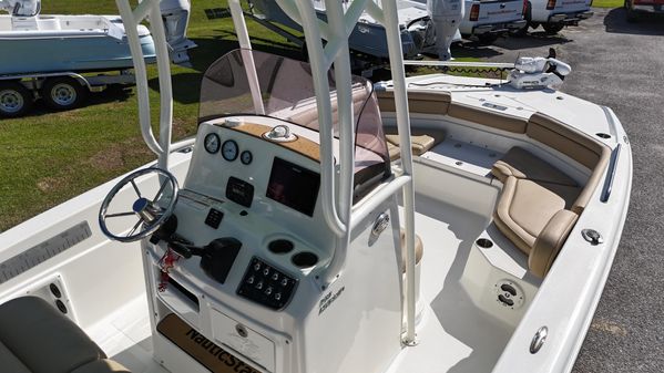 Nauticstar 231-HYBIRD image