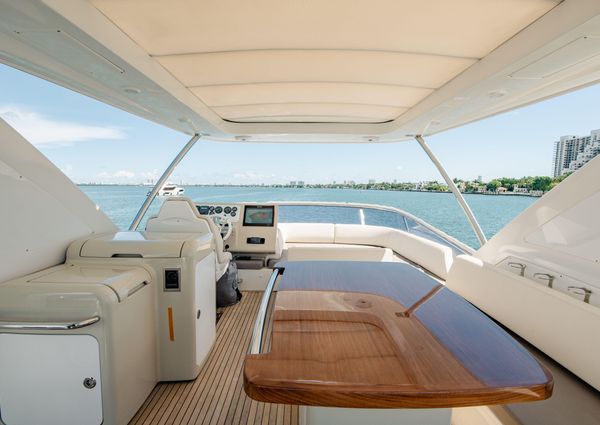 Azimut 64 Flybridge image