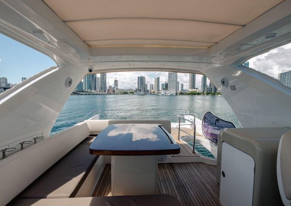 Azimut 64 Flybridge image