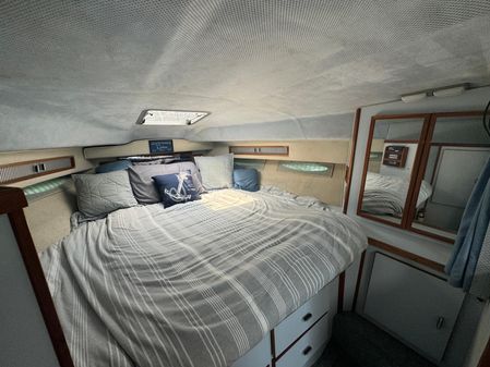 Sea-ray 340-EXPRESS-CRUISER image