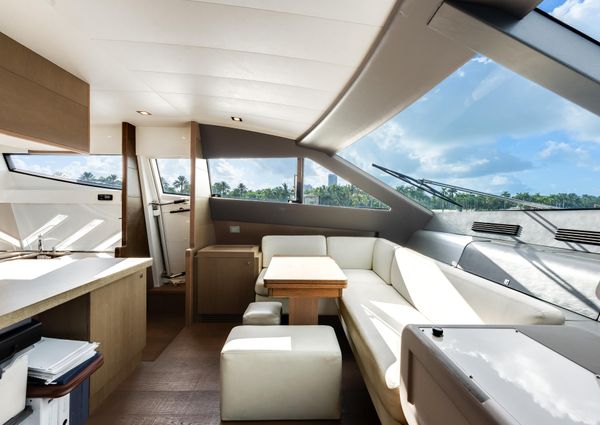 Ferretti Yachts 870 image