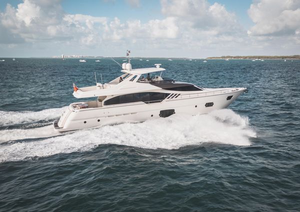 Ferretti Yachts 870 image