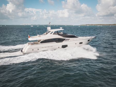 Ferretti Yachts 870 image