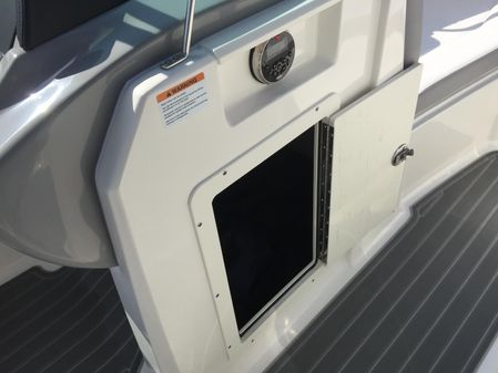 Chaparral 21 SSi OB image