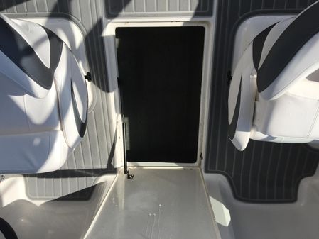 Chaparral 21 SSi OB image