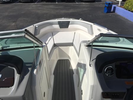 Chaparral 21 SSi OB image