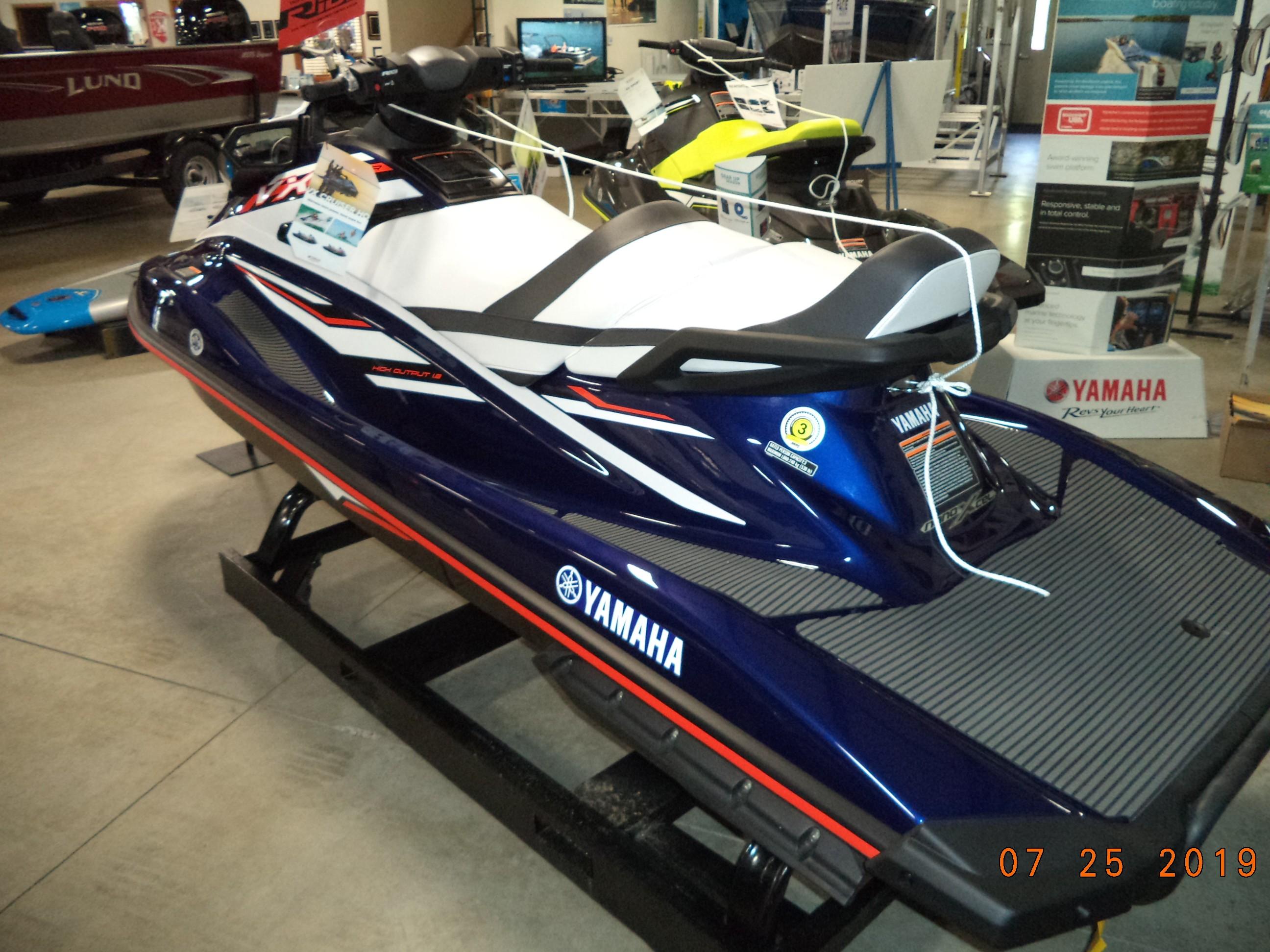 2019 Yamaha WaveRunner VX Cruiser HO Mosinee, Wisconsin - M & J Marine