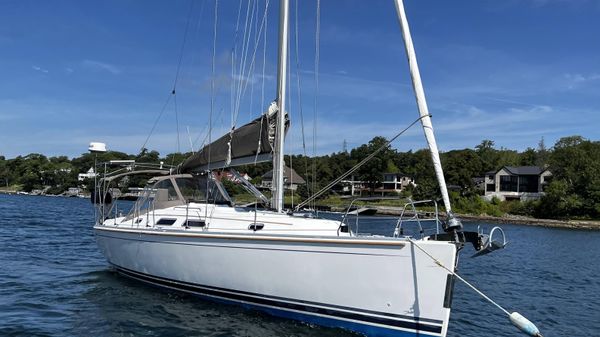 Hanse 370 