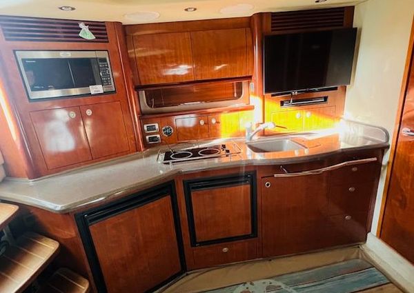 Sea Ray 390 Sundancer image