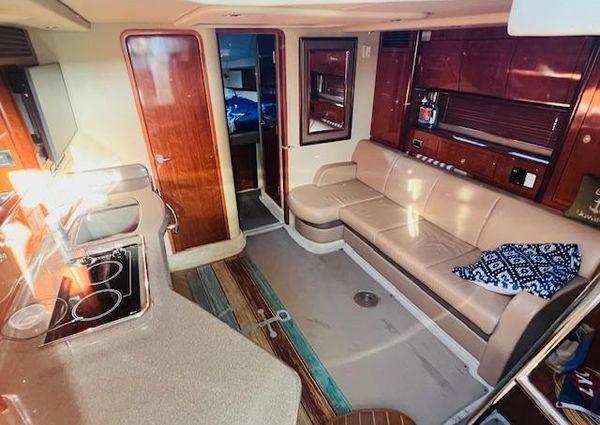 Sea Ray 390 Sundancer image