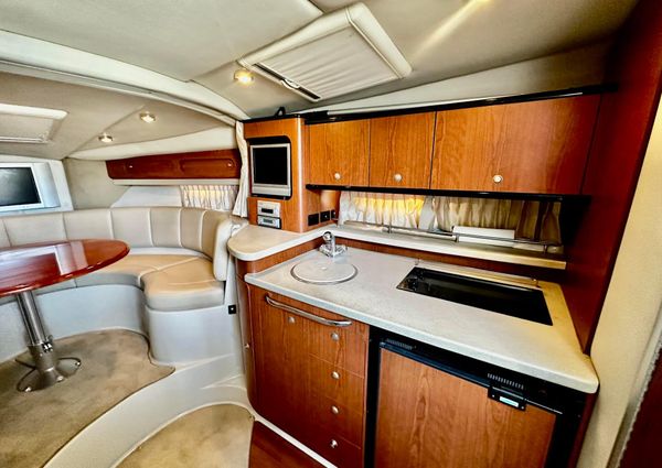 Chaparral 330 image