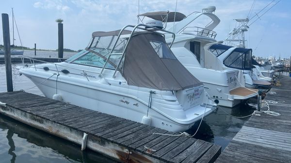 Sea Ray 27 Sundancer 