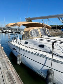 Beneteau 331 image