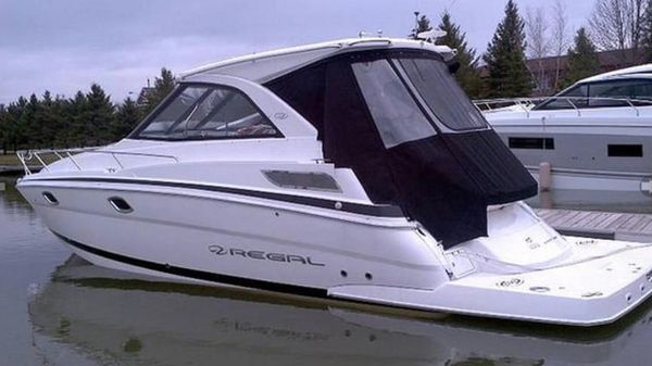 Regal 35 Sport Coupe