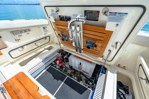 Boston Whaler 35 REALM image