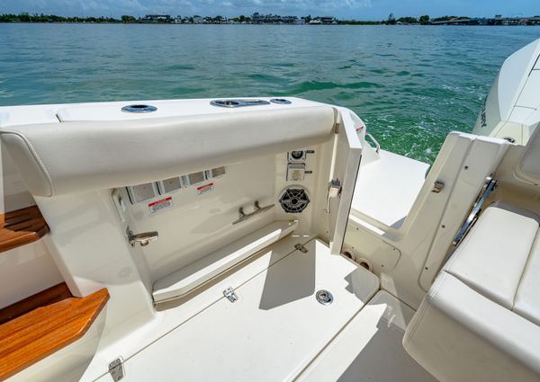 Boston Whaler 35 REALM image