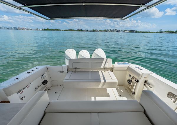 Boston Whaler 35 REALM image