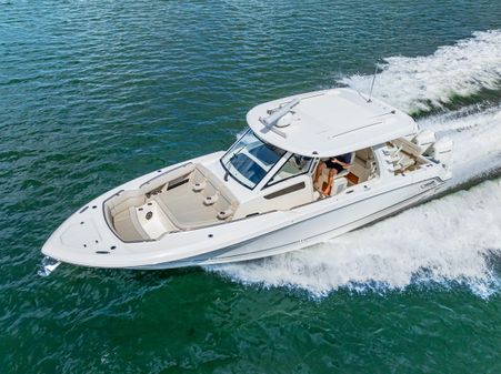 Boston Whaler 35 REALM image