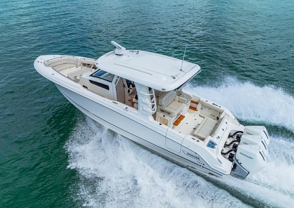 Boston Whaler 35 REALM image