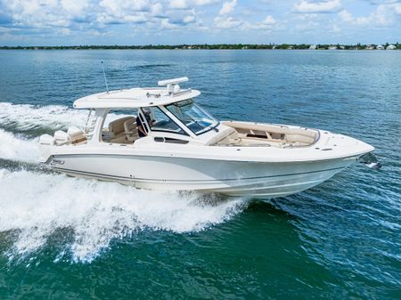 Boston Whaler 35 REALM image