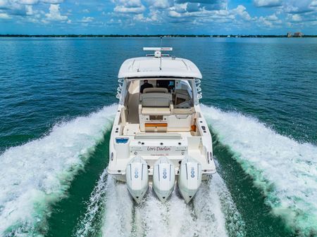 Boston Whaler 35 REALM image