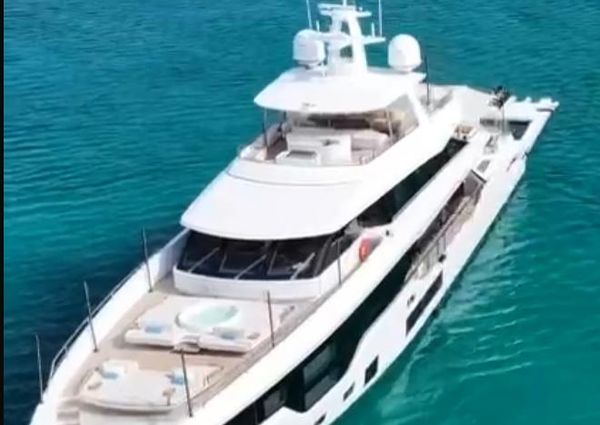 Azimut 38M Grande image