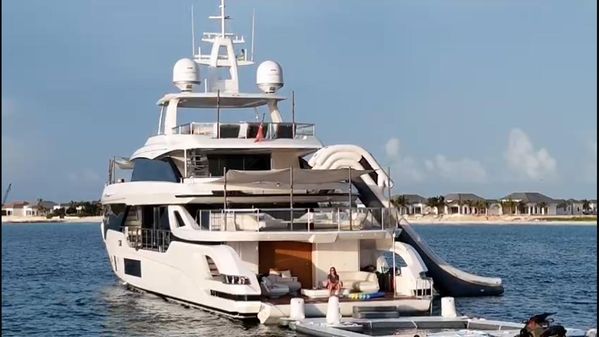 Azimut 38M Grande image