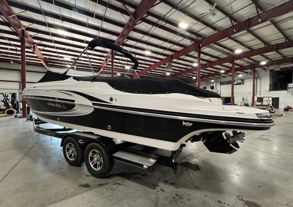 Rinker 276-CAPTIVA-BOWRIDER image