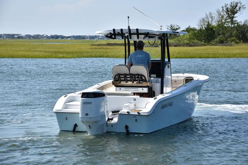 Sea-pro 239-CENTER-CONSOLE image