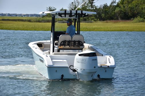 Sea-pro 239-CENTER-CONSOLE image