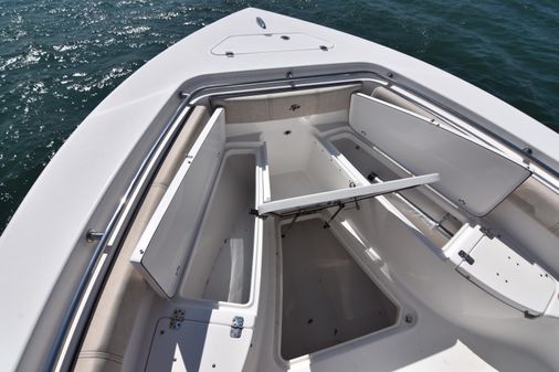 Sea-pro 239-CENTER-CONSOLE image