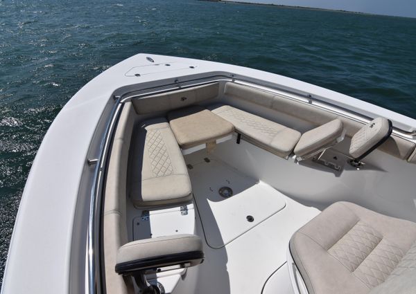 Sea-pro 239-CENTER-CONSOLE image