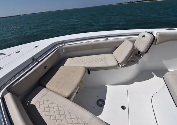 Sea-pro 239-CENTER-CONSOLE image