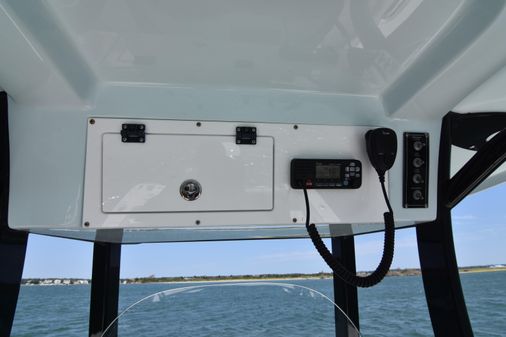 Sea-pro 239-CENTER-CONSOLE image