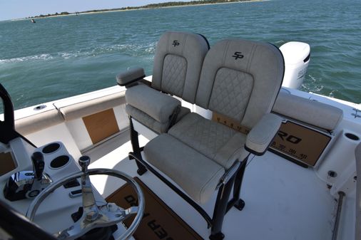 Sea-pro 239-CENTER-CONSOLE image