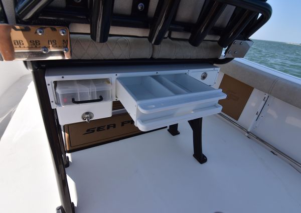 Sea-pro 239-CENTER-CONSOLE image