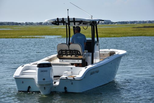 Sea-pro 239-CENTER-CONSOLE image