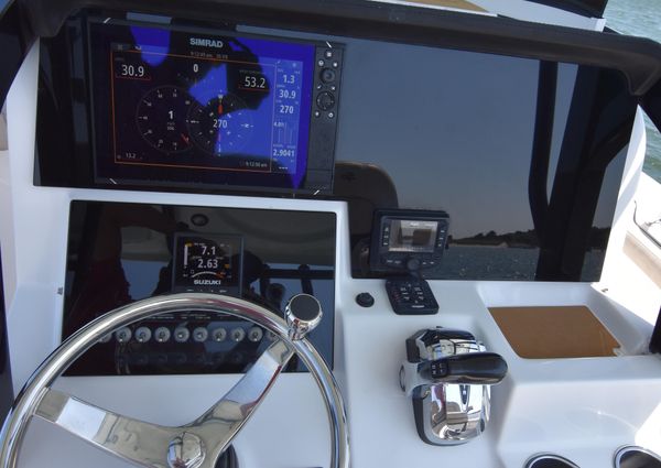 Sea-pro 239-CENTER-CONSOLE image